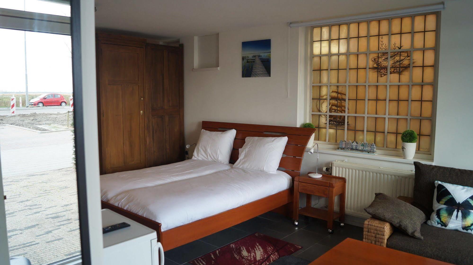 Budget Hotel De Witte Hoeck Amsterdam Вормервеер Екстериор снимка