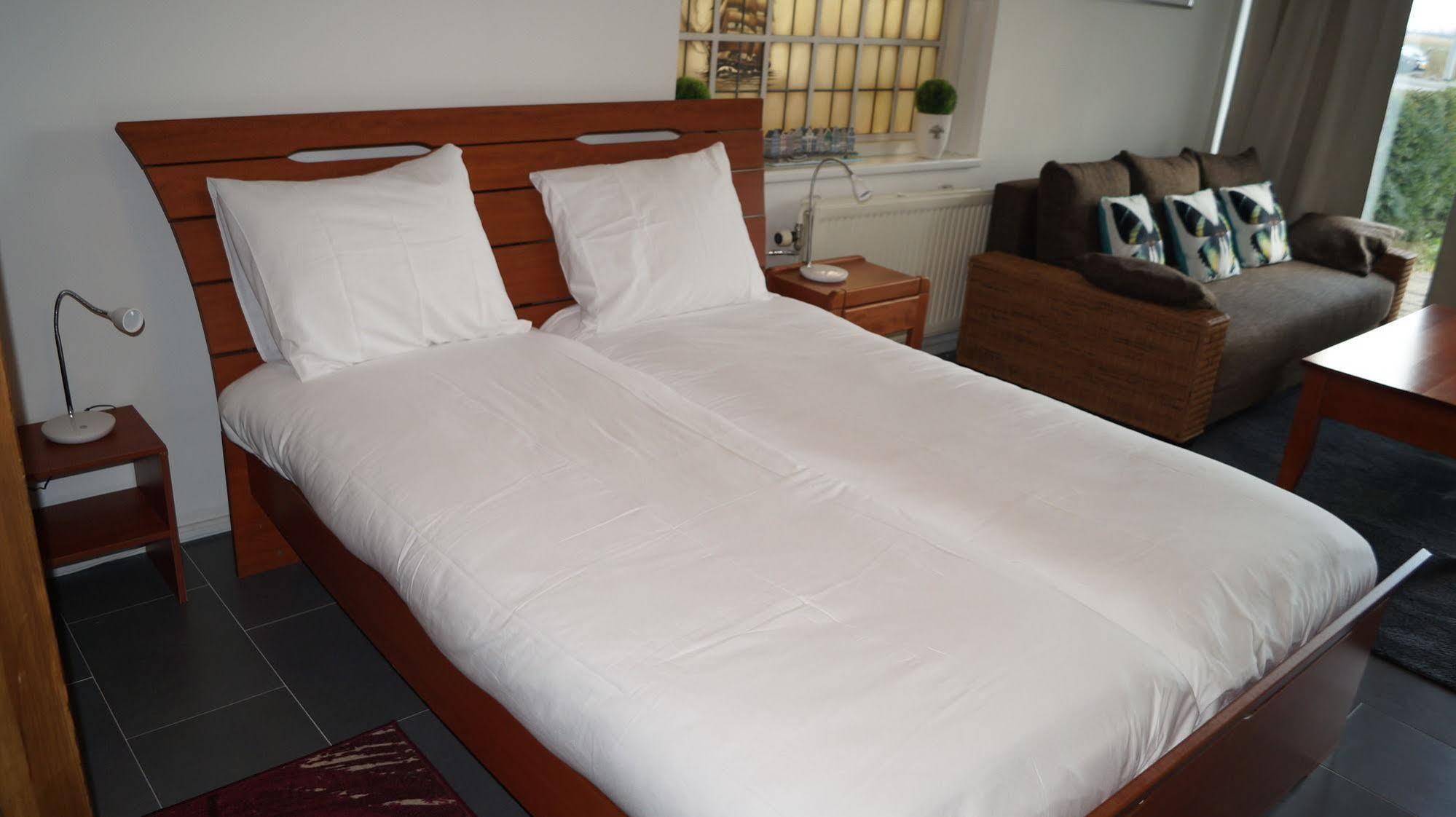 Budget Hotel De Witte Hoeck Amsterdam Вормервеер Екстериор снимка